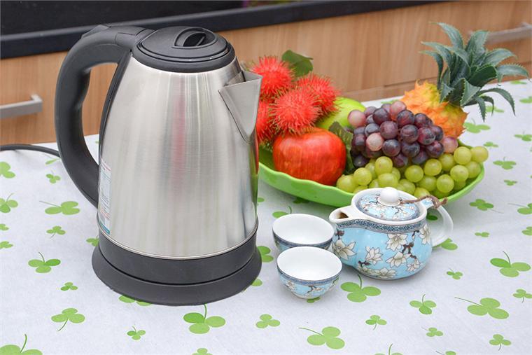 Tham khảo giá bình đun siêu tốc phù hợp cho mọi nhà